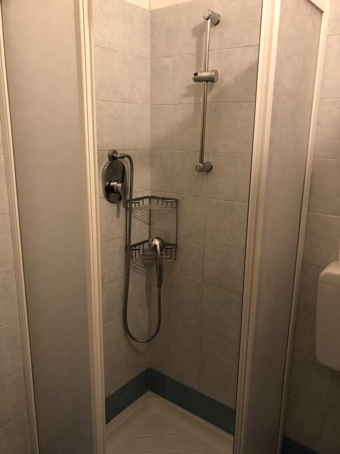 Hotel Ines Чезенатико Экстерьер фото